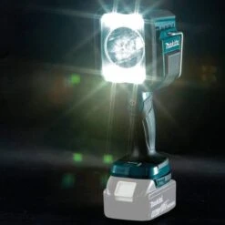 Makita DEBDML812 14,4 V / 18 V Bouwzaklamp Led -Sideal Standard Winkel 71mhxpbve5l. ac sl1500