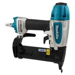 Makita AT638A 8 Bar Nietmachine (Narrow Crown) -Sideal Standard Winkel AT638A A7R0