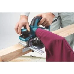 Makita KP0810K 230 V Schaaf 82 Mm -Sideal Standard Winkel KP0810 B1LK s04