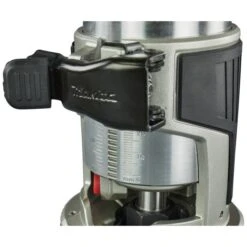 Makita RT001GM206 40 V Max Boven- En Kantenfrees 21 Makita RT001GM206 40 V Max Boven- En Kantenfrees -Sideal Standard Winkel RT001GM206 F 004