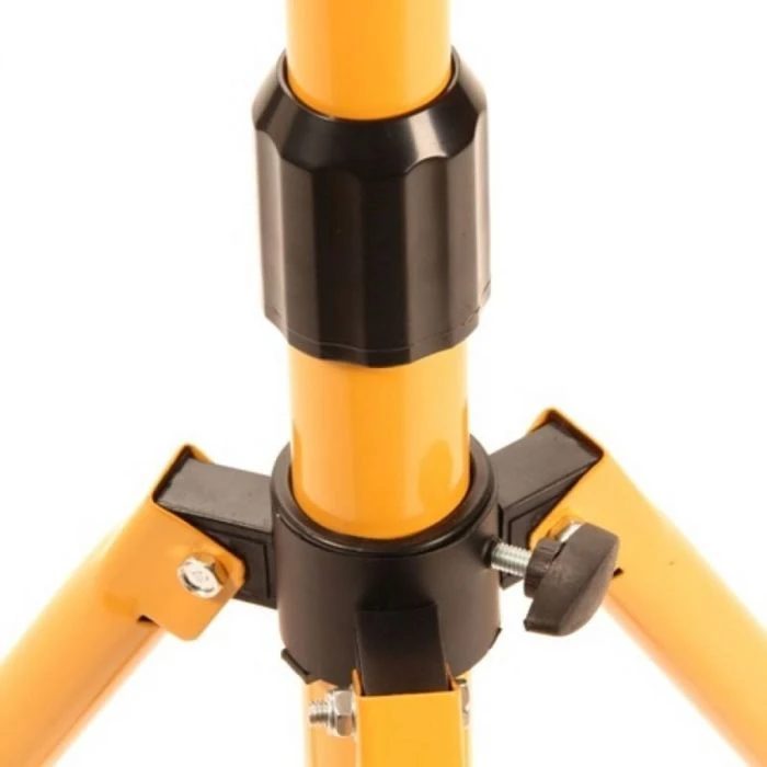 Makita NOVA Led Werklamp - Bouwlamp 21W Op Statief / Driepoot 6 Makita NOVA Led Werklamp - Bouwlamp 21W Op Statief / Driepoot - Afbeelding 4